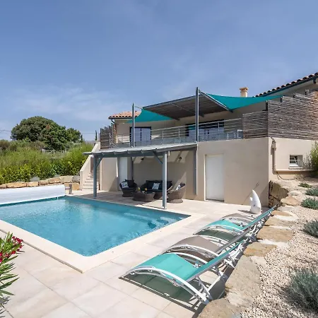 Luxury With Private Swimming Pool