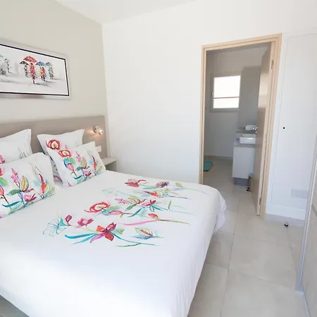 Villa Luxury With Private Pool In *