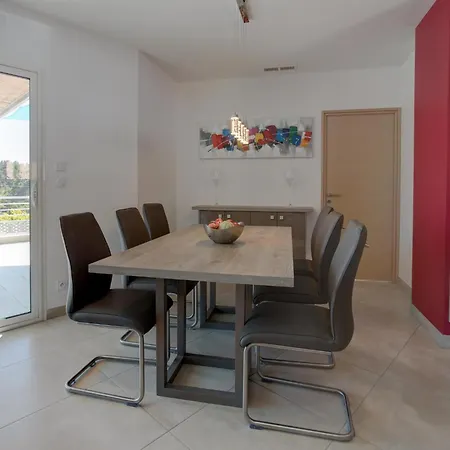 Luxury With Private Pool In 别墅 *