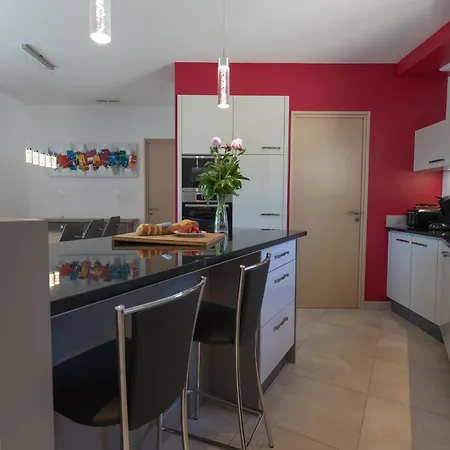 Luxury With Private Pool In 别墅 Cesseras