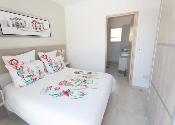 Villa Luxury With Private Pool In *